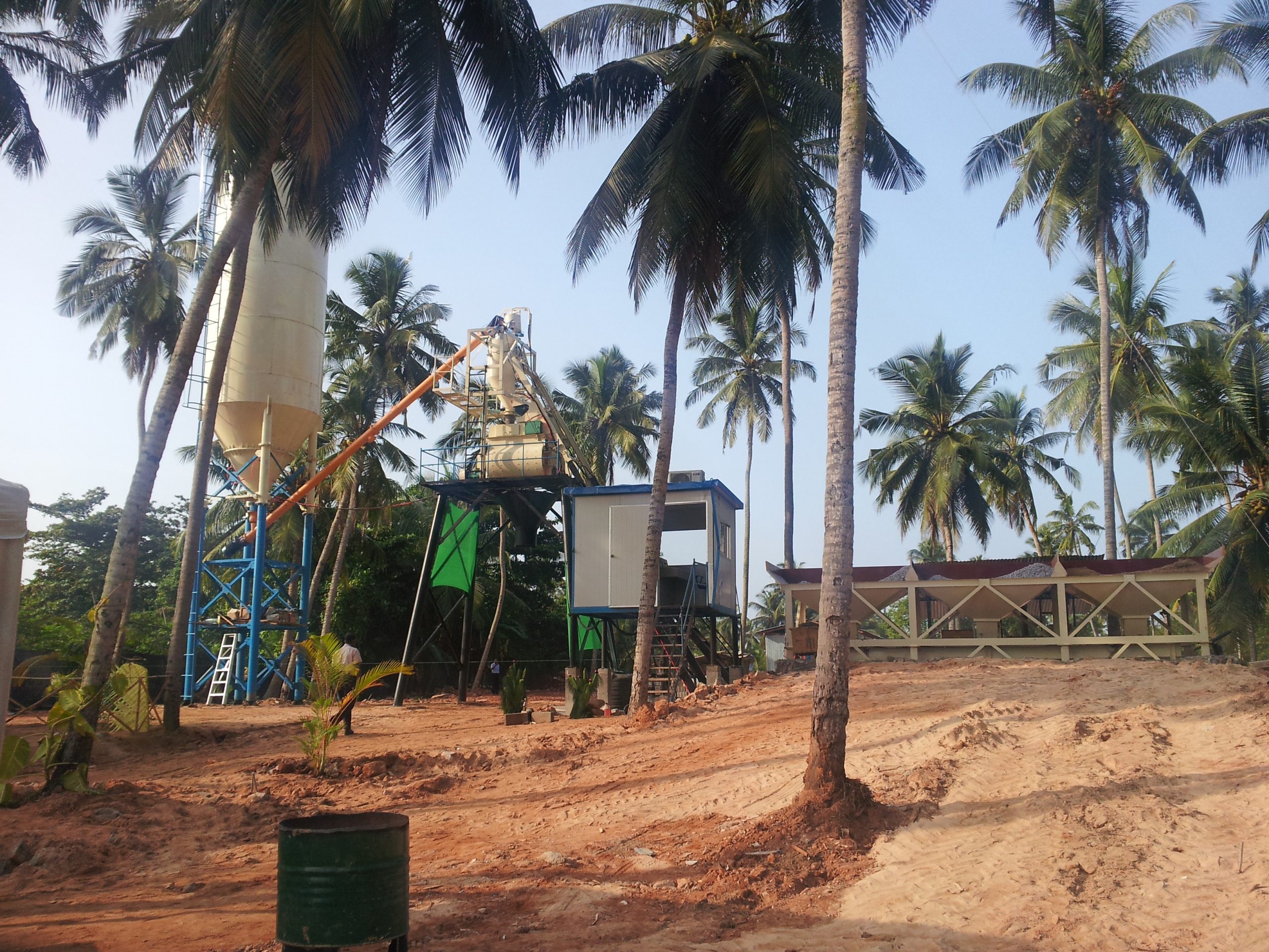 small concrete batching plant