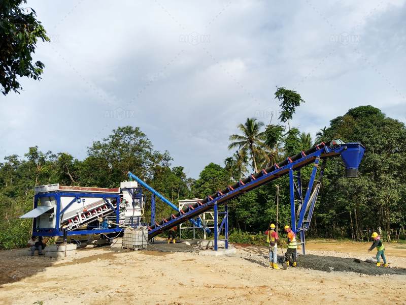 mini concrete mixing plant for sale